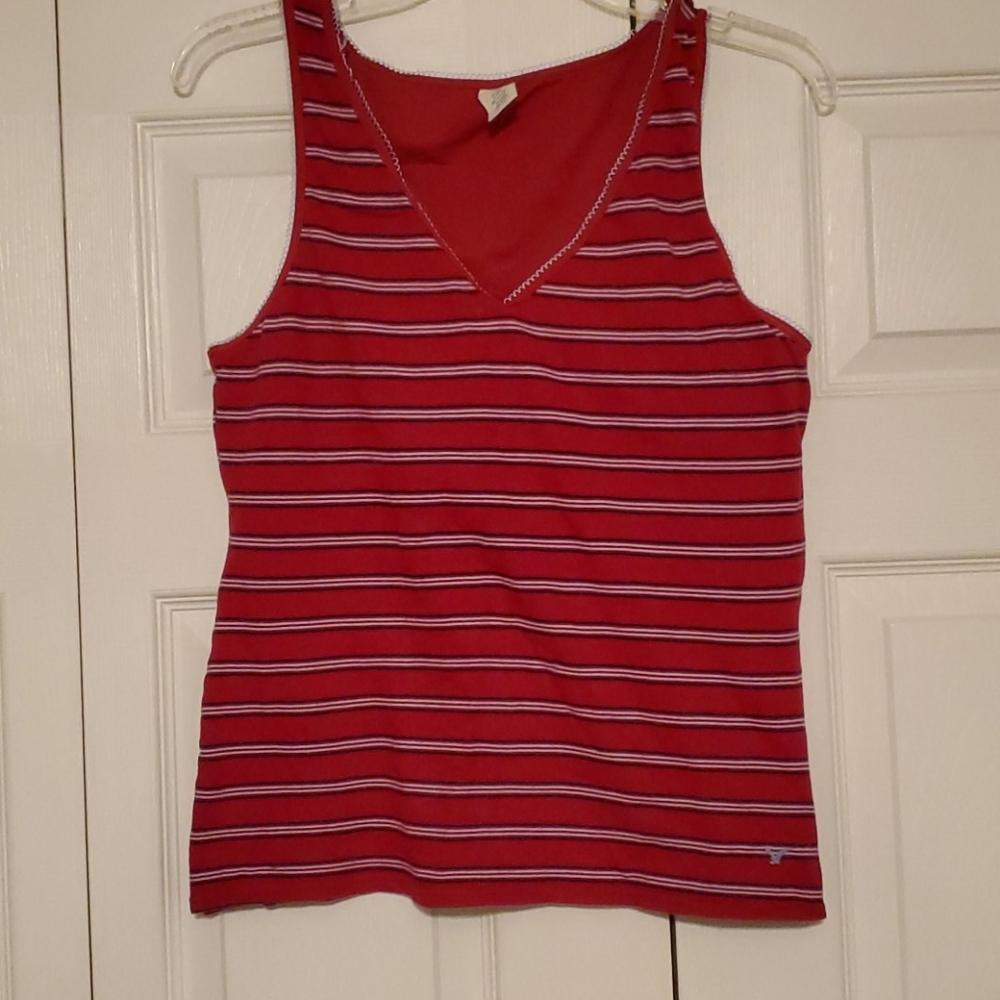 American eagle tank w built in bra